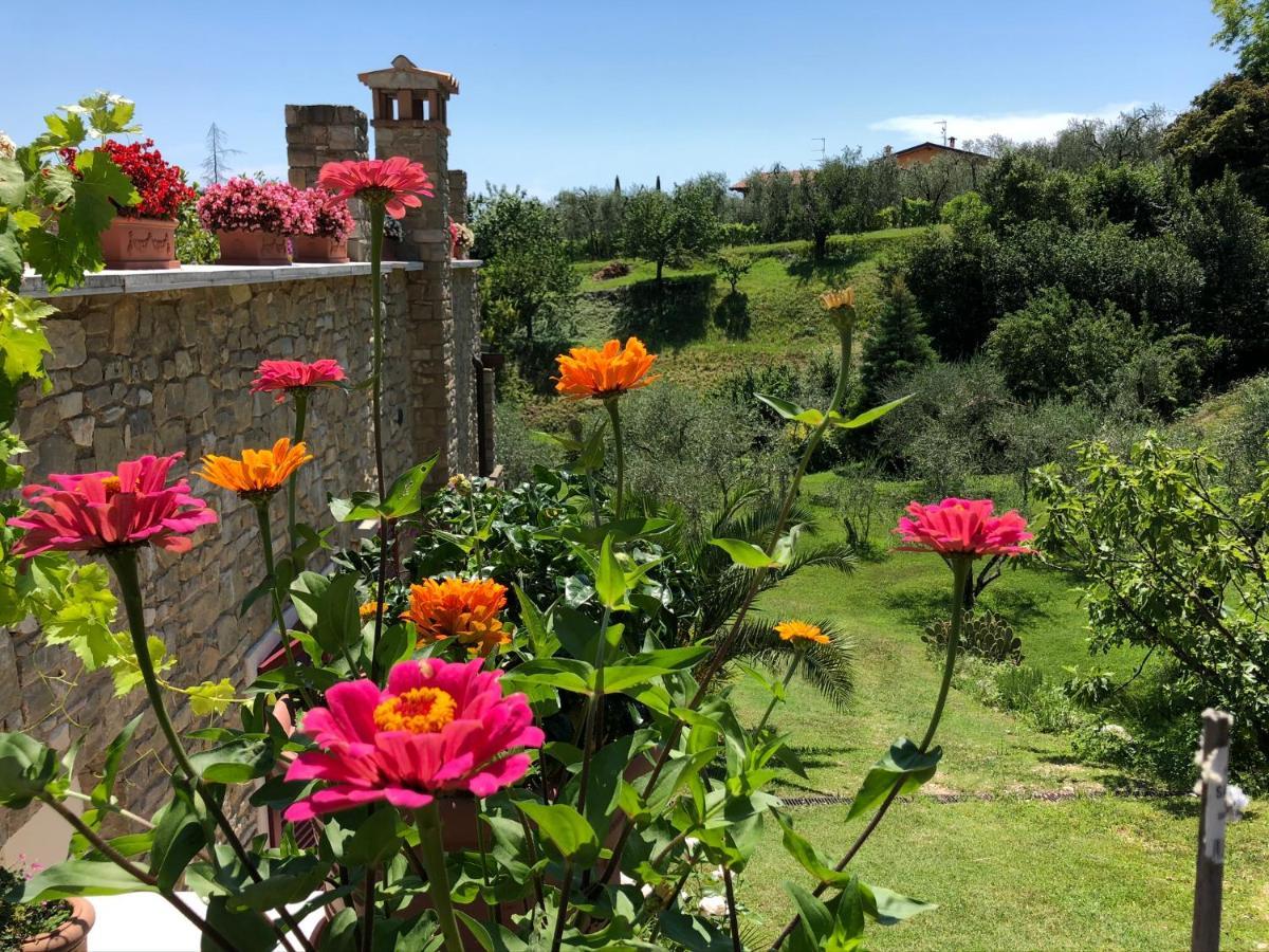 Bed and Breakfast La Cascata Negli Ulivi Тосколано-Мадерно Экстерьер фото